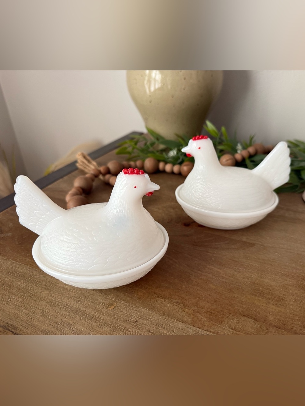 White Hen-on nest Ceramic salt and pepper pinch dishes - Set of 2